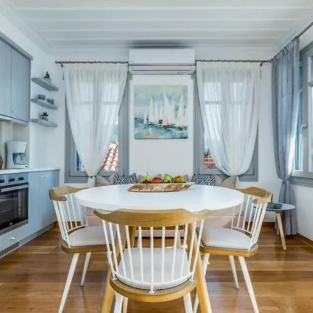 Myrtia House סקופלוס טאון