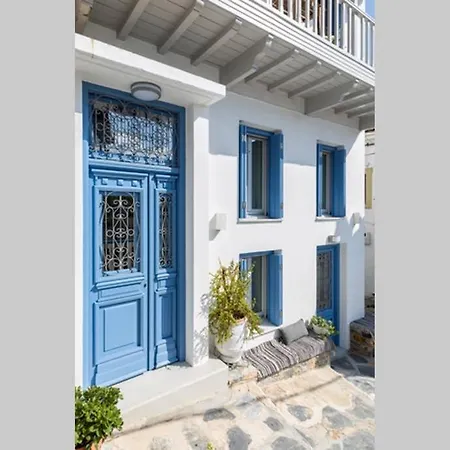 Myrtia House Holiday home *