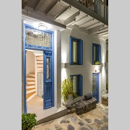 펜션 Myrtia House