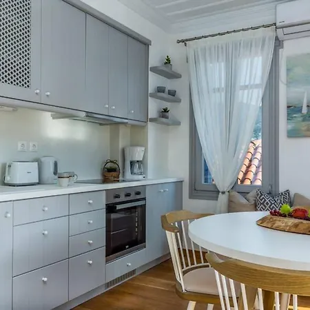 Myrtia House