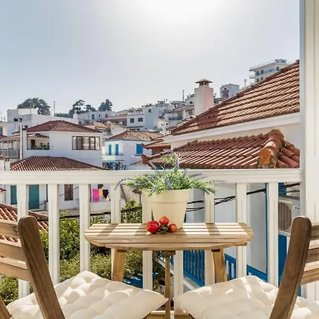 Myrtia House *