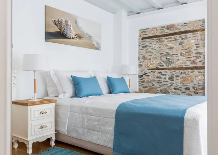 Дом отдыха Myrtia House